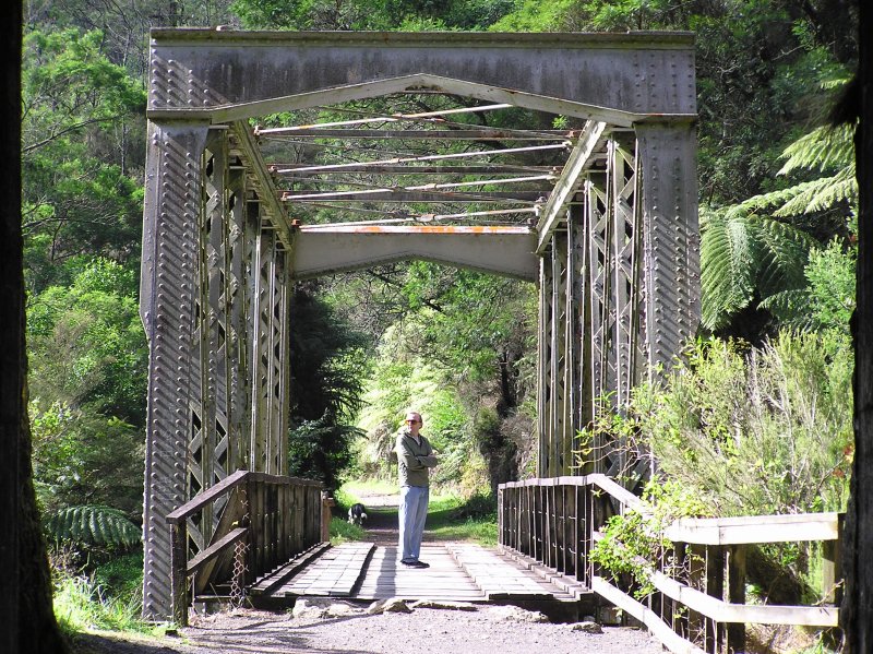 07apr2004_karangahake_gorge_peter1