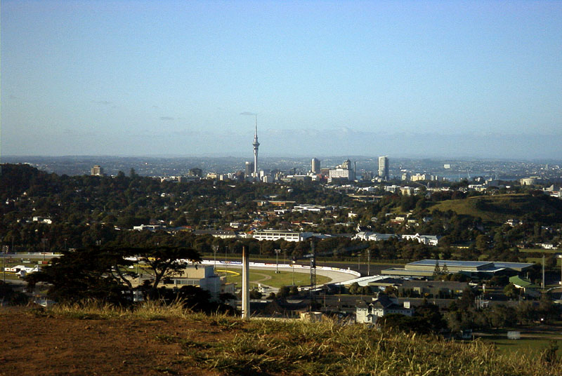 20030102_auckland_city